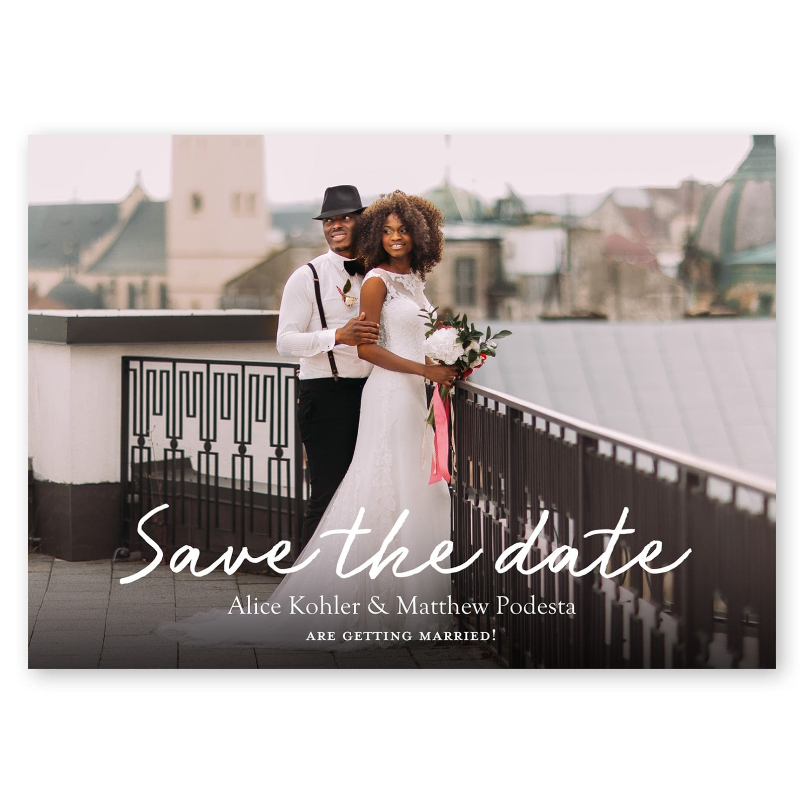 How to Plan Your Engagement Photos for the Perfect Save The Date