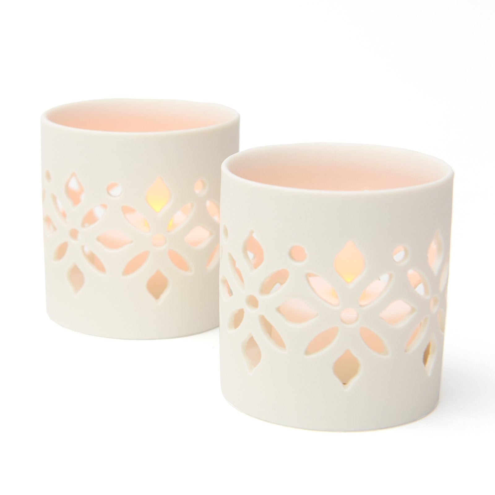 Ceramic Candle | Style Me Pretty - Gartner Studios